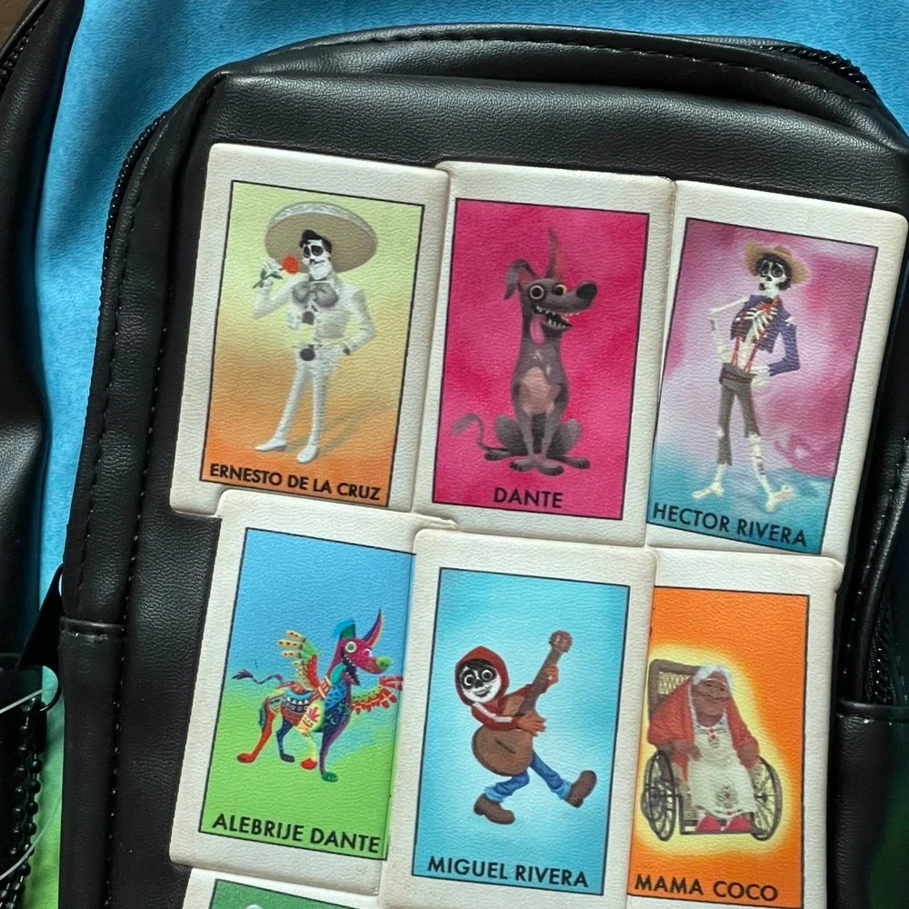 Disney/Pixar Coco Mi Familia Character‎ Dante Zipper Pull Sling Bag 10